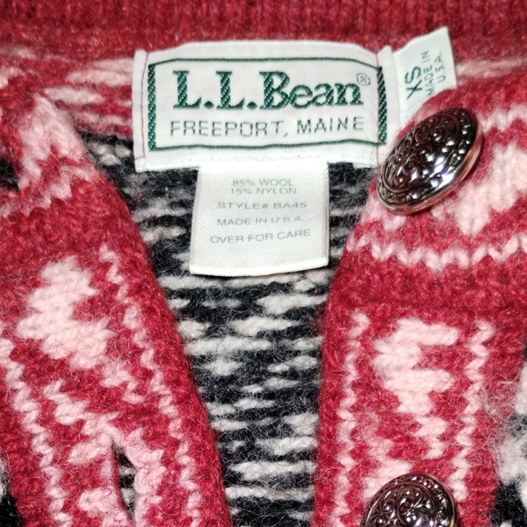 L.L.BEAN Freeport Maine Sweater 85% Wool 15% Nylon sz Extra Small Barbiecore Ski - Picture 4 of 13